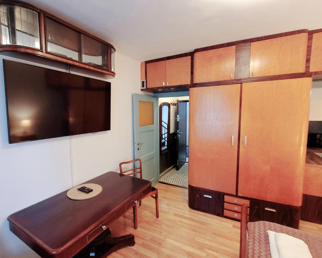 Balladyny 7. Parking free Varşova Dış mekan fotoğraf